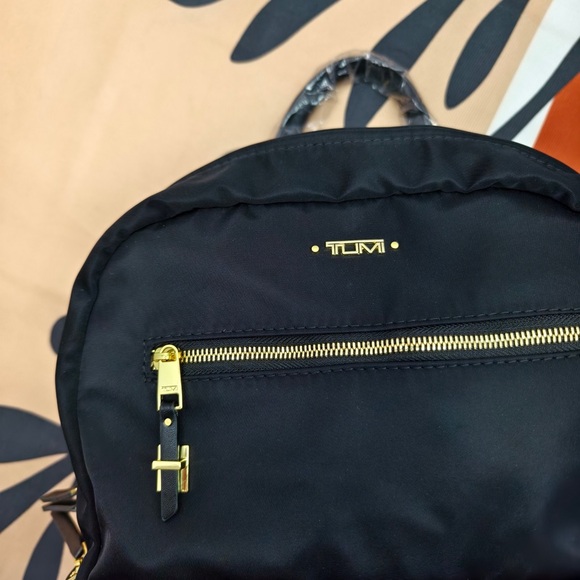 🍩Tumi Voyageur Nylon Backpack | Women's Commuter Bag - Picture 3 of 4